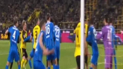 德甲冠军遭德丙球队逆转，皇马球星错失卫冕机会